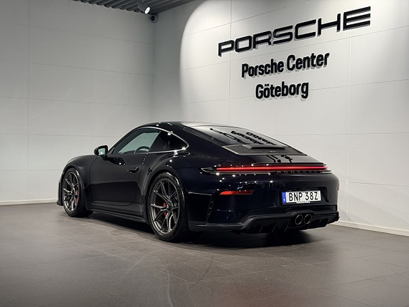 Porsche 911 GT3 6 of 30