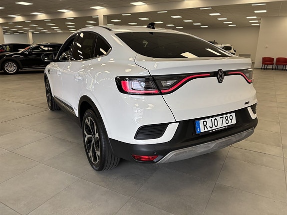 Renault Arkana 4 of 10