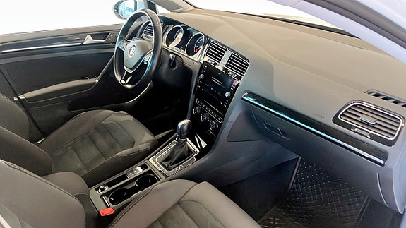 Volkswagen Golf I 11 of 20