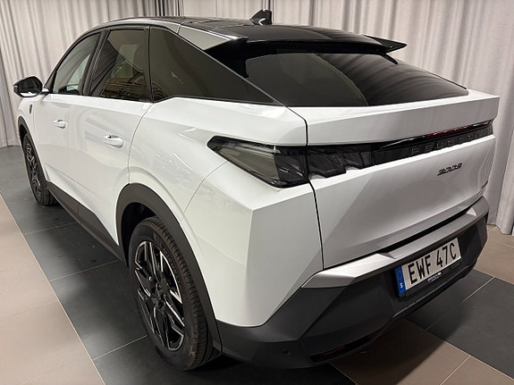 Peugeot 3008 3 of 18