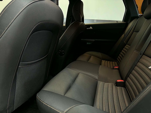 Volvo V50 11 of 12
