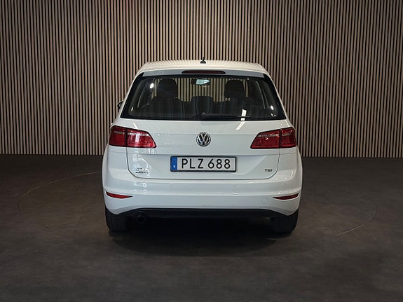 Volkswagen Golf Sportsvan 5 of 27