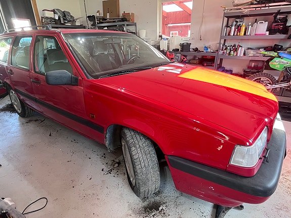 Volvo 850 2 of 7