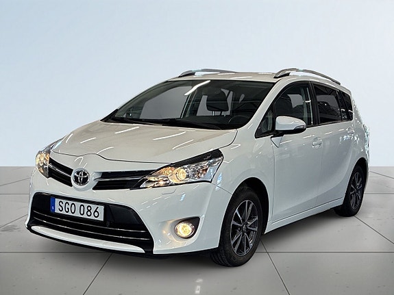 Toyota Verso 16 of 19