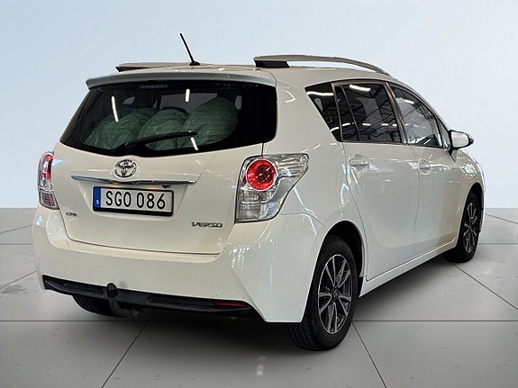 Toyota Verso 6 of 19