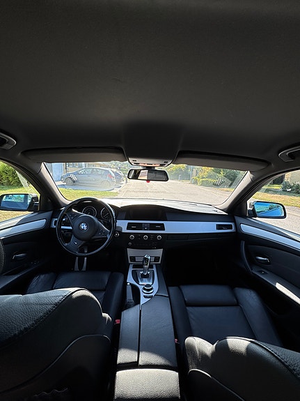 BMW 530Xi 6 of 10