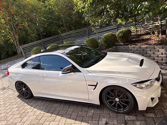 BMW M4 2014