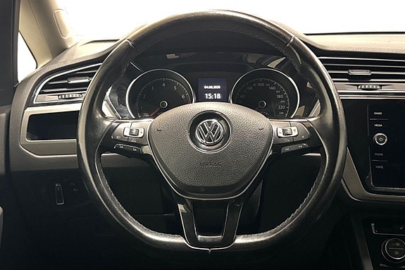 Volkswagen Touran 18 of 20