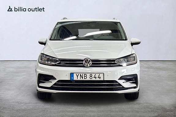 Volkswagen Touran 3 of 20