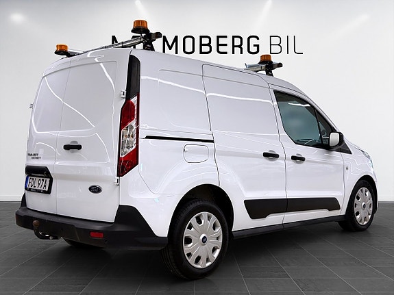 Ford Transit Connect 5 of 16