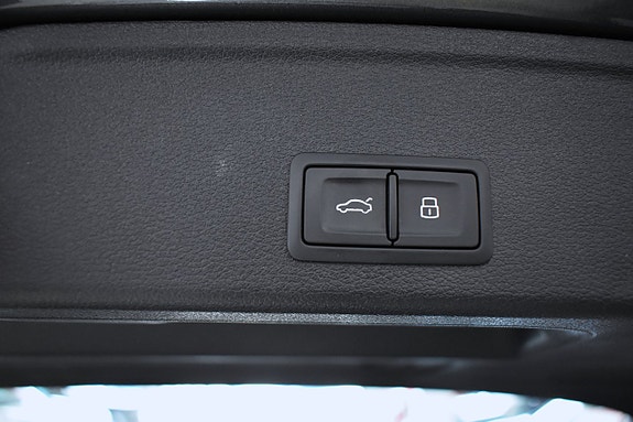 Audi A4 7 of 23