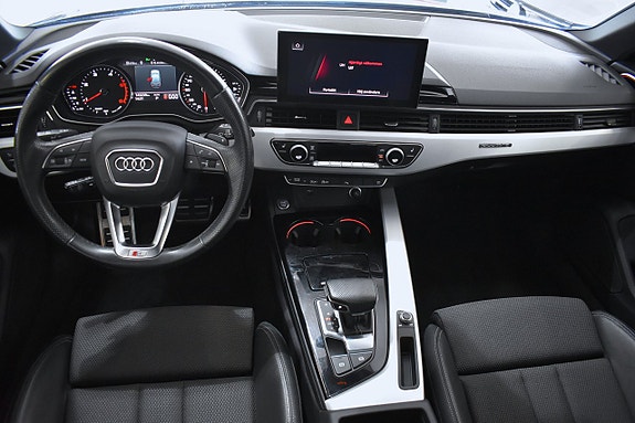 Audi A4 11 of 23
