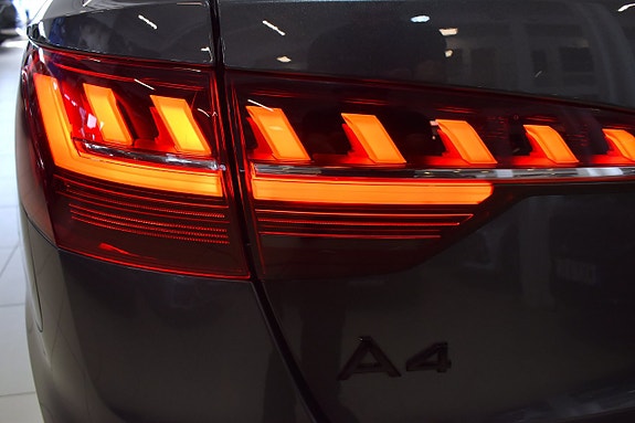 Audi A4 21 of 23