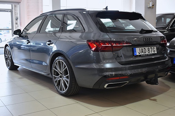 Audi A4 3 of 23