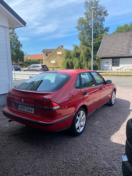 Saab 900 3 of 11