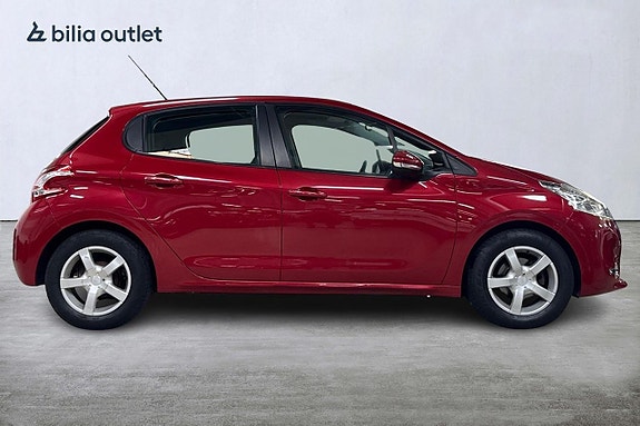 Peugeot 208 5 of 19