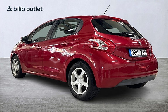 Peugeot 208 8 of 19
