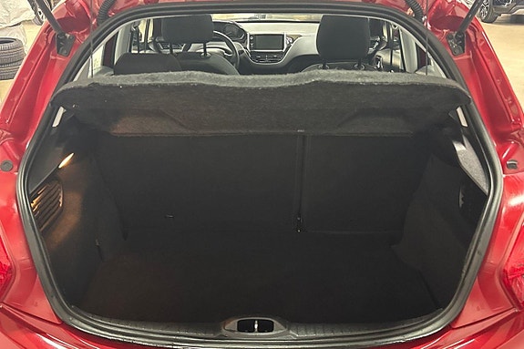 Peugeot 208 10 of 19