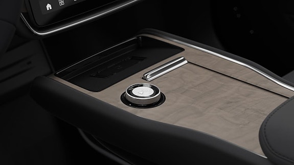 Volvo EX90 26 of 27