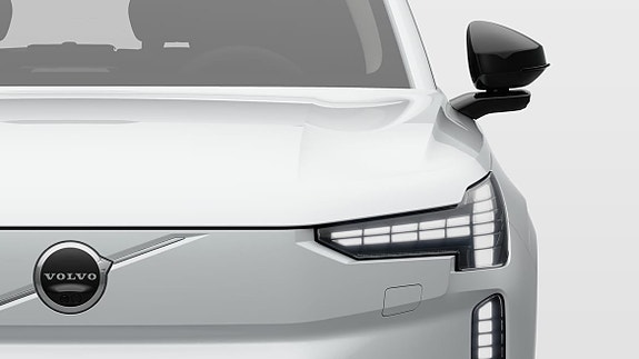 Volvo EX90 16 of 27