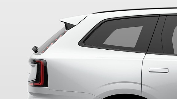 Volvo EX90 17 of 27