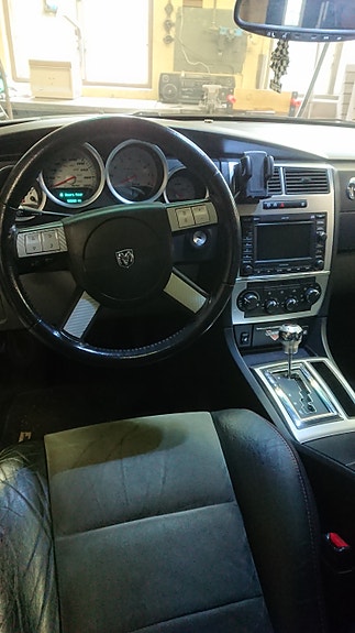 Dodge Magnum 5 of 5