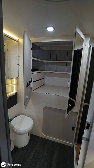 Chausson 640 TITANIUM ULTIMATE / Face to face / Dusch o toa bak 12 of 16