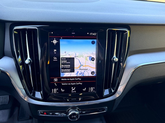 Volvo V60 18 of 28