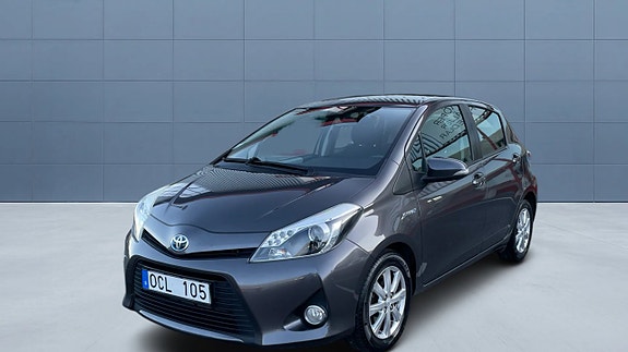 Toyota Yaris 6 of 19