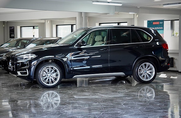 BMW X5 4 of 26