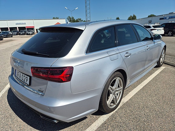 Audi A6 4 of 5