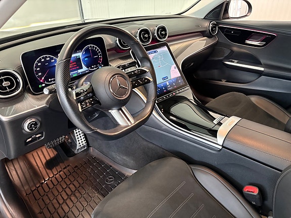 Mercedes-Benz C300 e 8 of 25