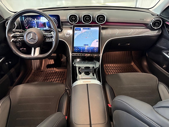 Mercedes-Benz C300 e 11 of 25