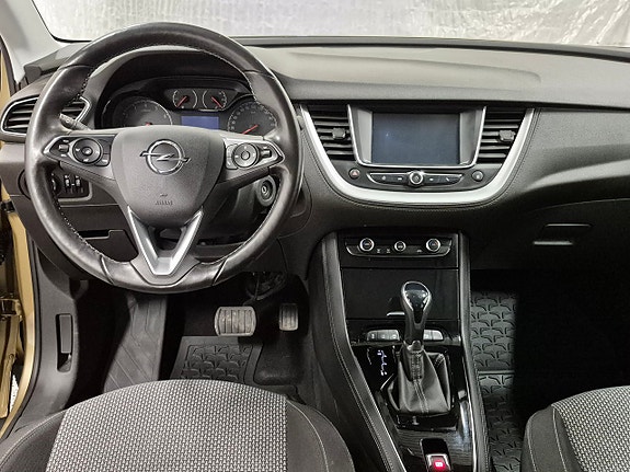 Opel Grandland 6 of 8