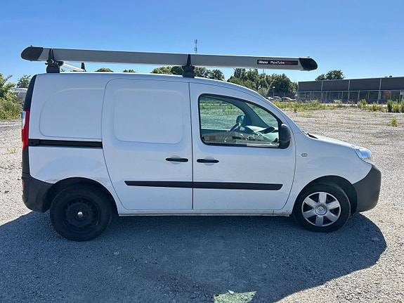 Nissan NV250 6 of 6
