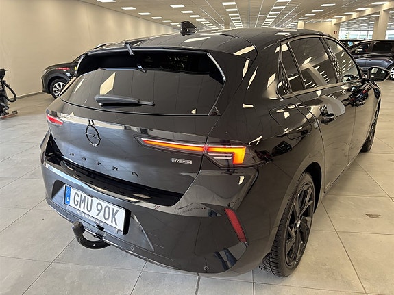 Opel Astra 3 of 10
