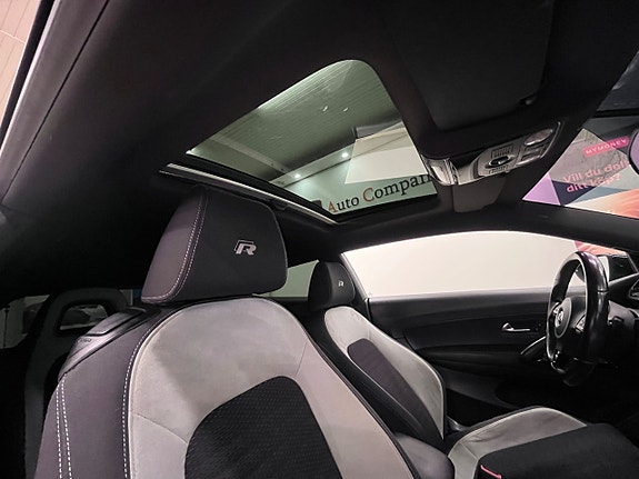 Volkswagen Scirocco 14 of 21