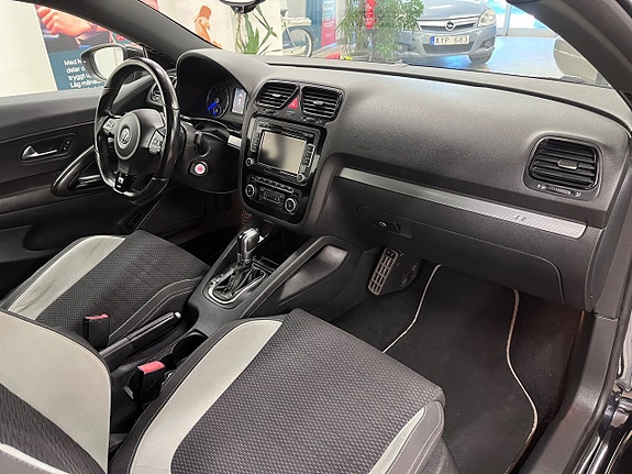 Volkswagen Scirocco 13 of 21
