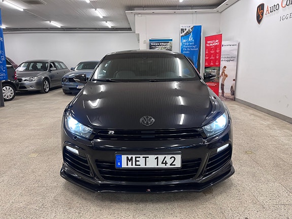 Volkswagen Scirocco 2 of 21