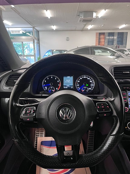 Volkswagen Scirocco 16 of 21