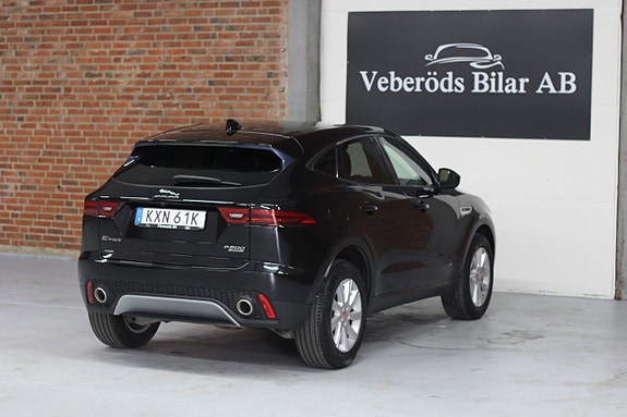 Jaguar E-PACE 5 of 17
