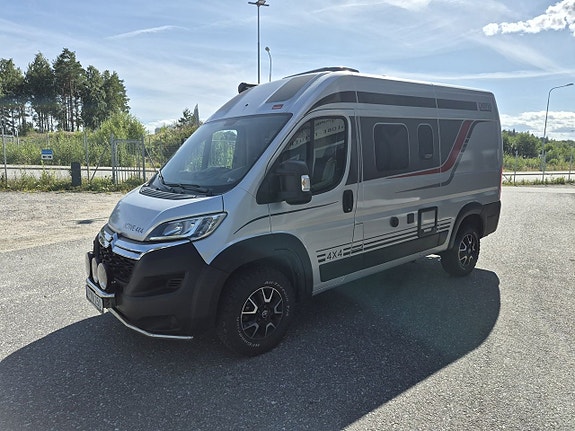 Bürstner Campeo 4x4 fyrhjulsdrift, litium batteri, 165 hk, dragkrok 5 of 26