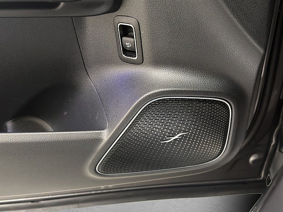 Mercedes-Benz GLA180 d 12 of 30