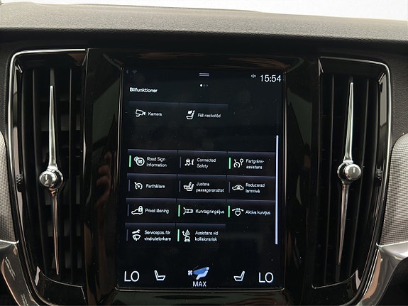 Volvo V90 Cross Country 28 of 30