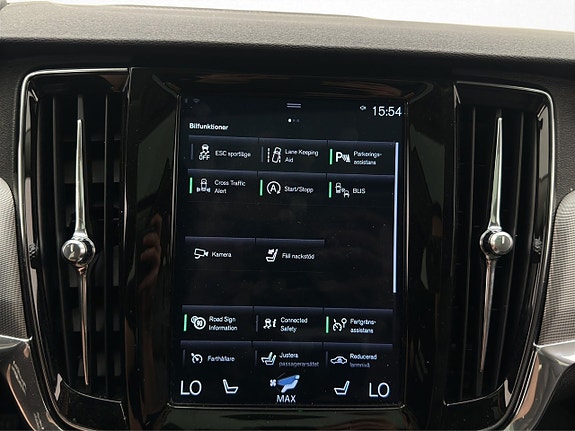 Volvo V90 Cross Country 27 of 30