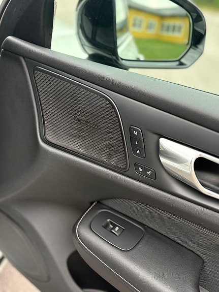 Volvo V60 10 of 12