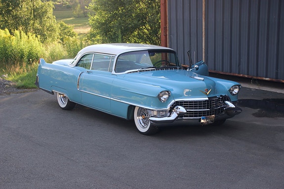 Cadillac Series 62 13 of 30