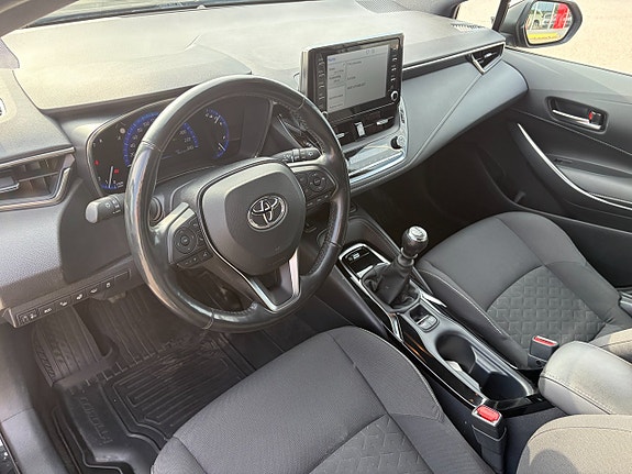 Toyota Corolla 6 of 16