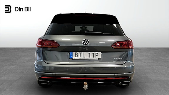 Volkswagen Touareg 5 of 12