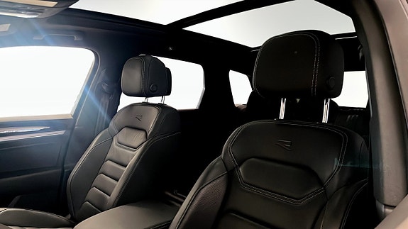 Volkswagen Touareg 8 of 12